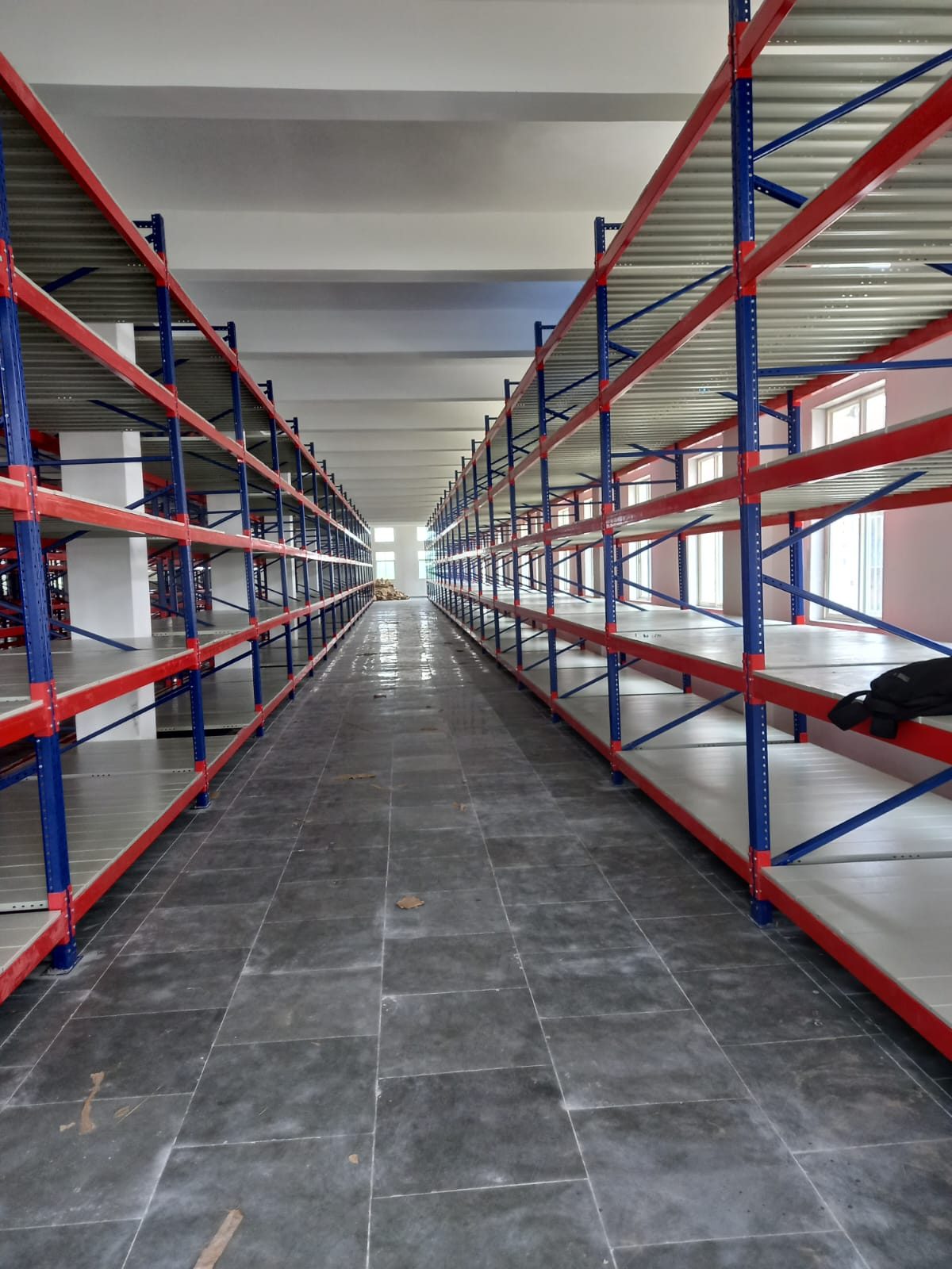 Pallet Racking With Deck Panel